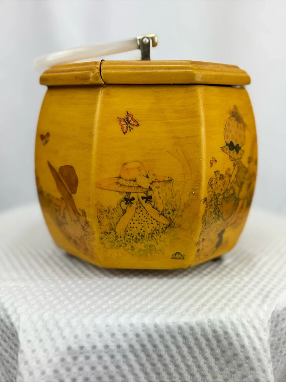 Vintage 70’s Holly Hobbie Decoupage Wooden Purse, box, jewelry,trinkets